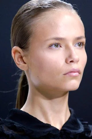 Look 10